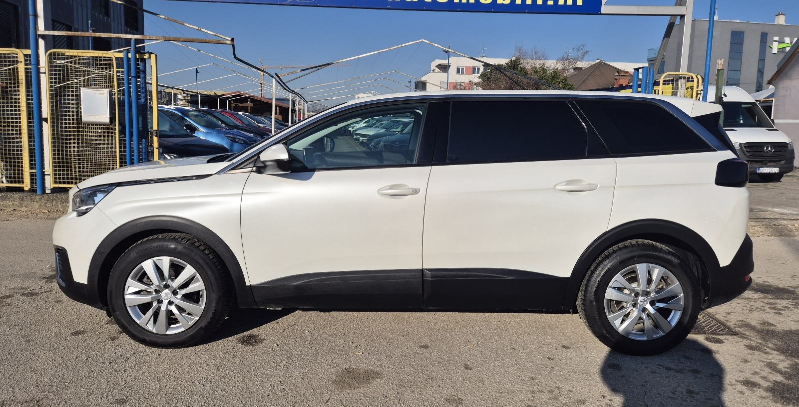 Peugeot 5008 1.5 BHDi, 7 sjedala, odlično stanje, garancija na vozilo., fotografija 4