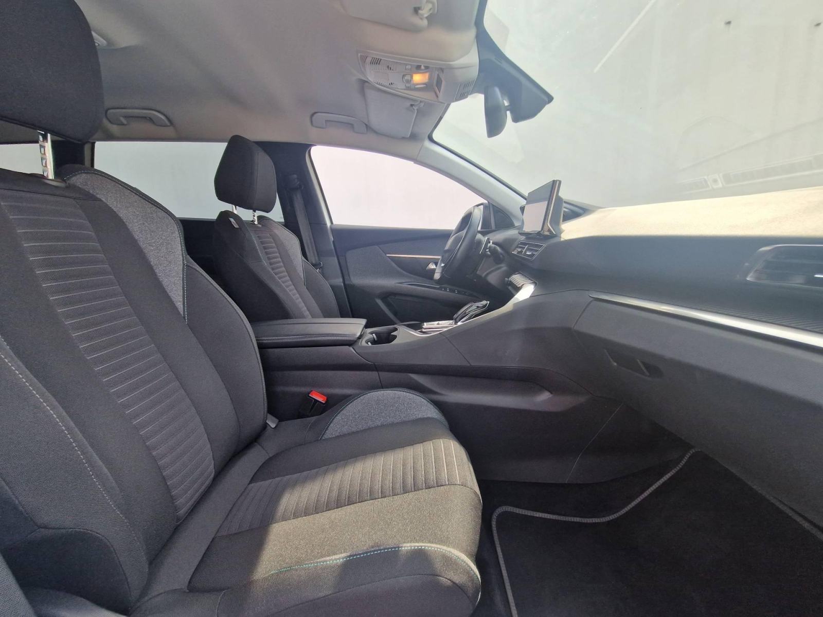 PEUGEOT 5008 1,5 Blue HDI STYLE, 7 sjedala, fotografija 14