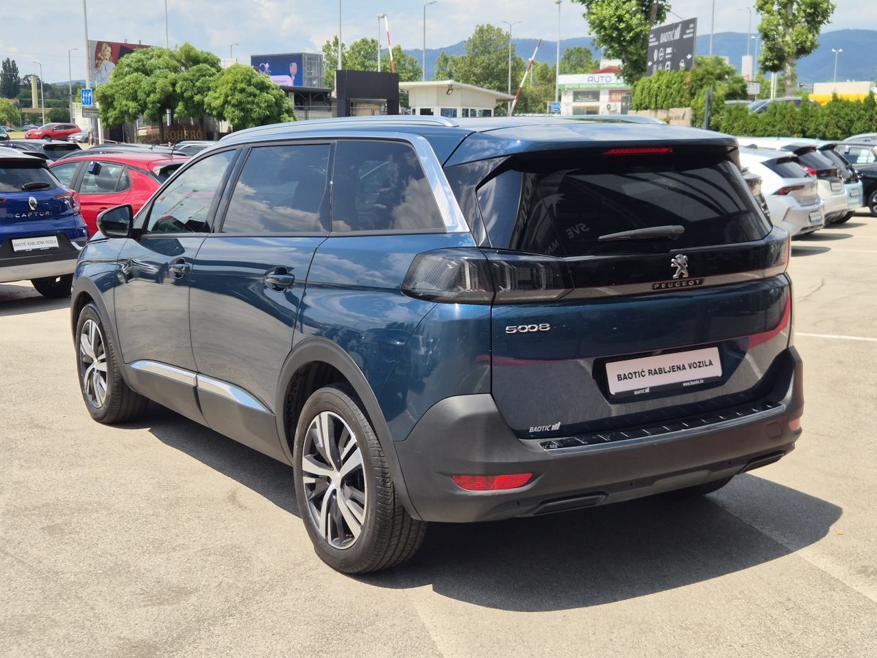 Peugeot 5008 1,5 BlueHDI 130 Allure Business Aut., fotografija 7