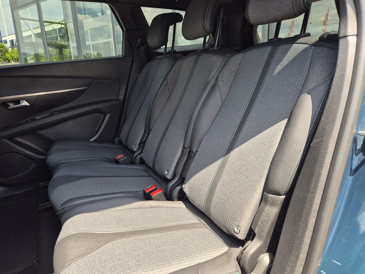 Peugeot 5008 1,5 BlueHDI 130 Allure Business Aut., fotografija 10