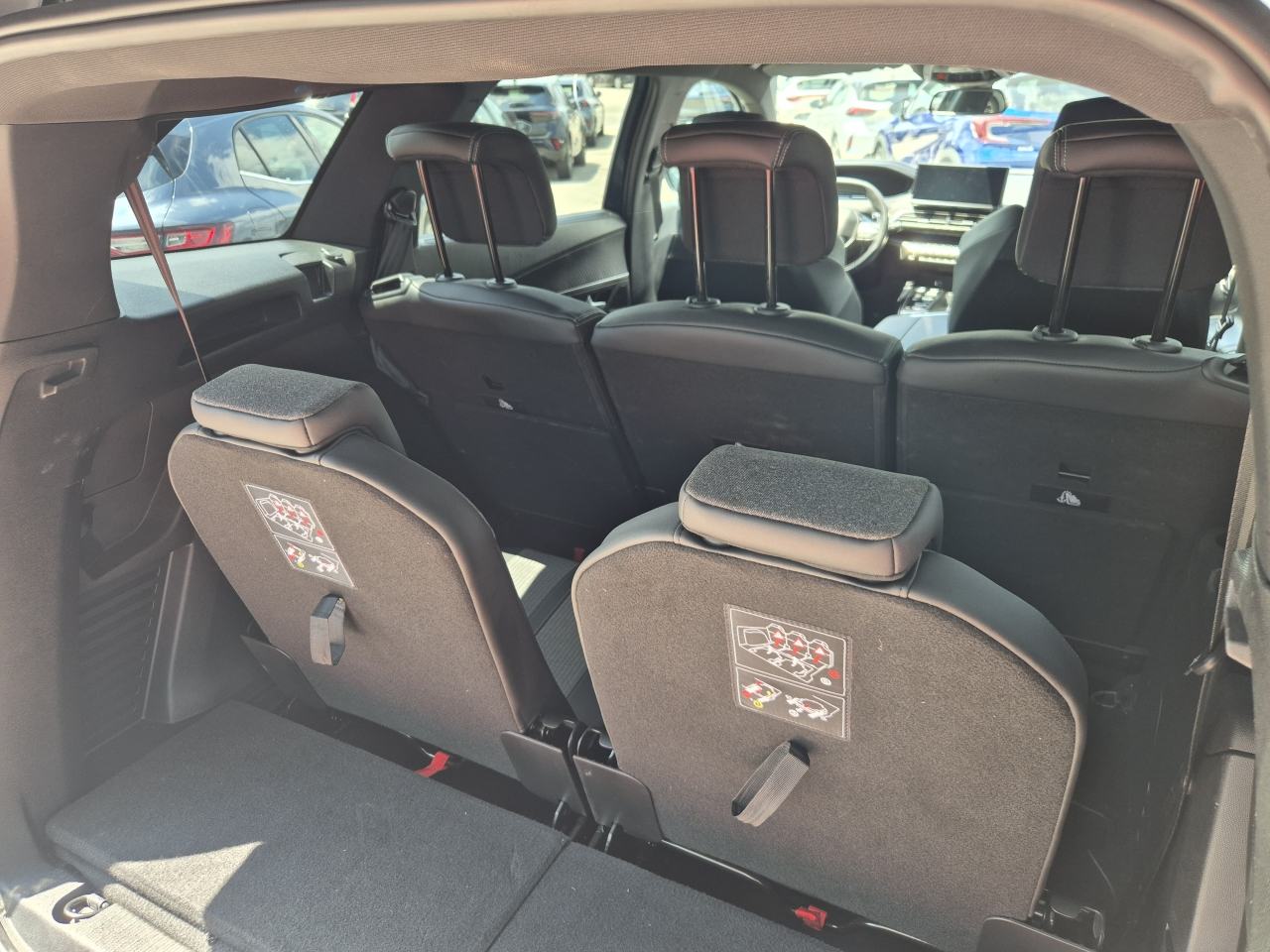 Peugeot 5008 1,5 BlueHDI 130 Allure Business Aut., fotografija 15