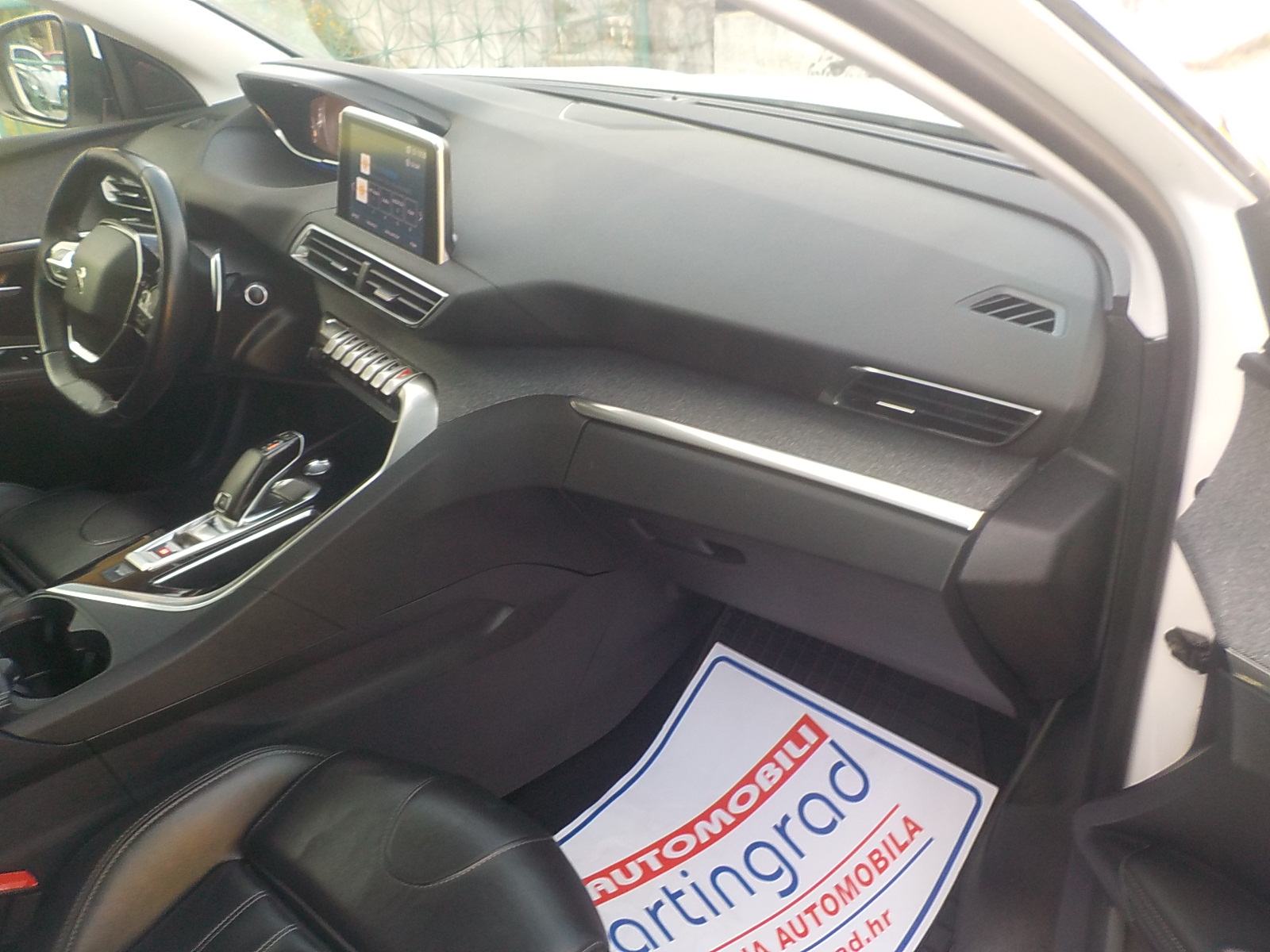 Peugeot 5008 1,5 BlueHDi ⭐️130 ks⭐️F1⭐️ALLURE⭐️KOŽA⭐️GARANCIJA⭐️, fotografija 11