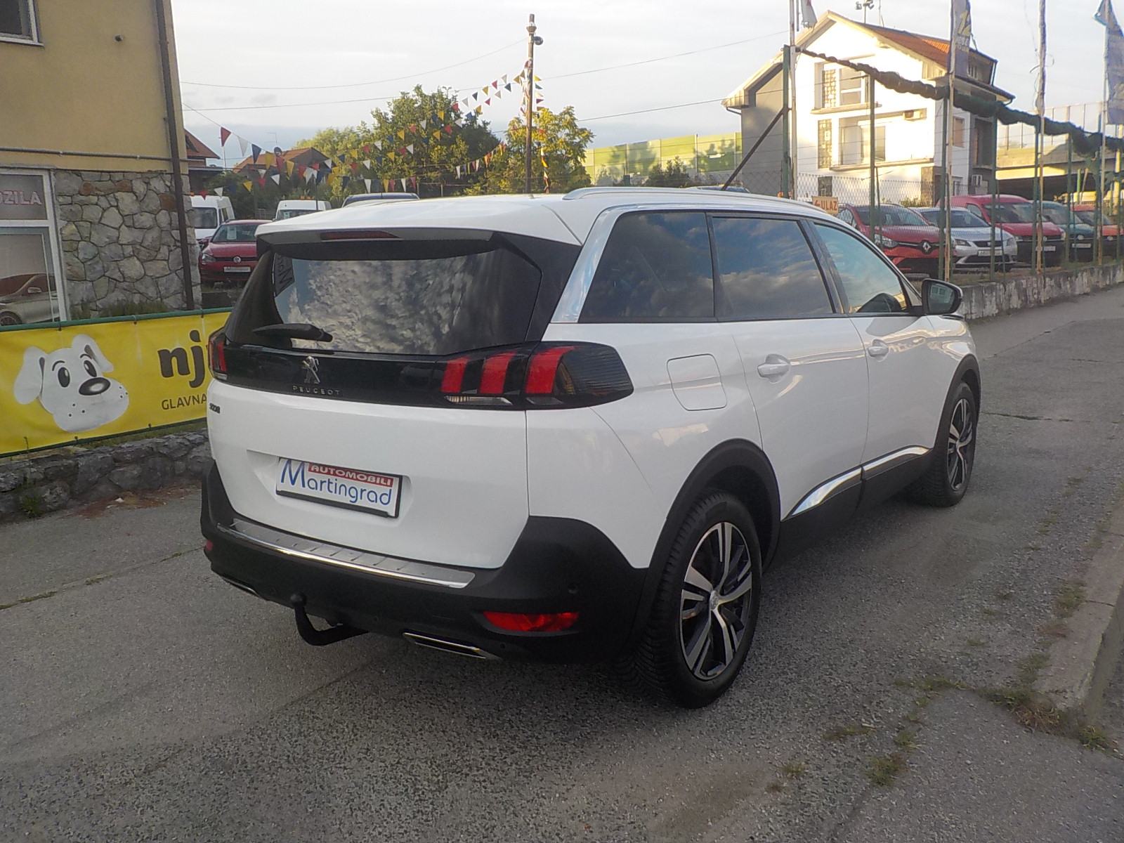 Peugeot 5008 1,5 BlueHDi ⭐️130 ks⭐️F1⭐️ALLURE⭐️KOŽA⭐️GARANCIJA⭐️, fotografija 4