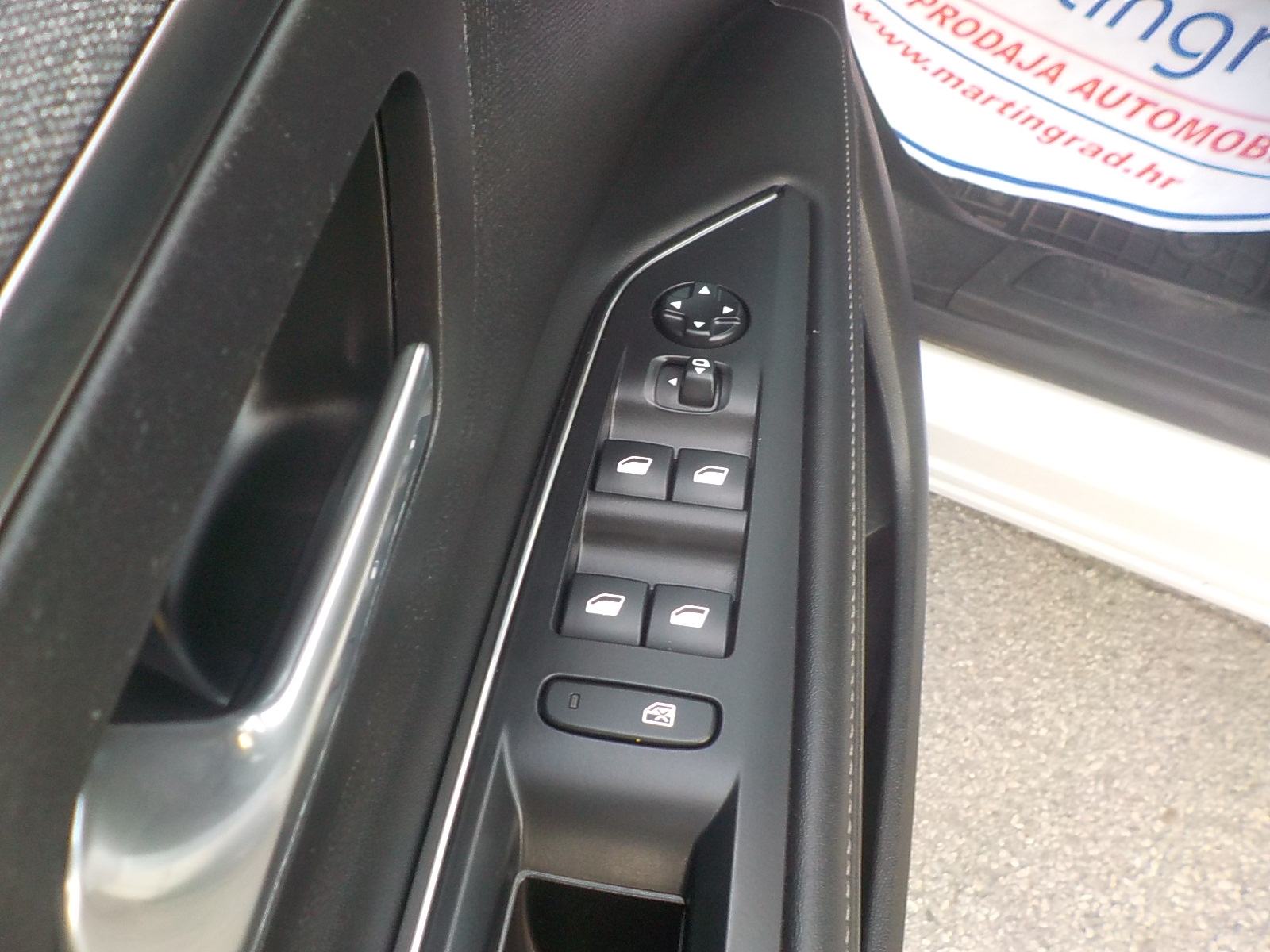 Peugeot 5008 1,5 BlueHDi ⭐️130 ks⭐️F1⭐️ALLURE⭐️KOŽA⭐️GARANCIJA⭐️, fotografija 18