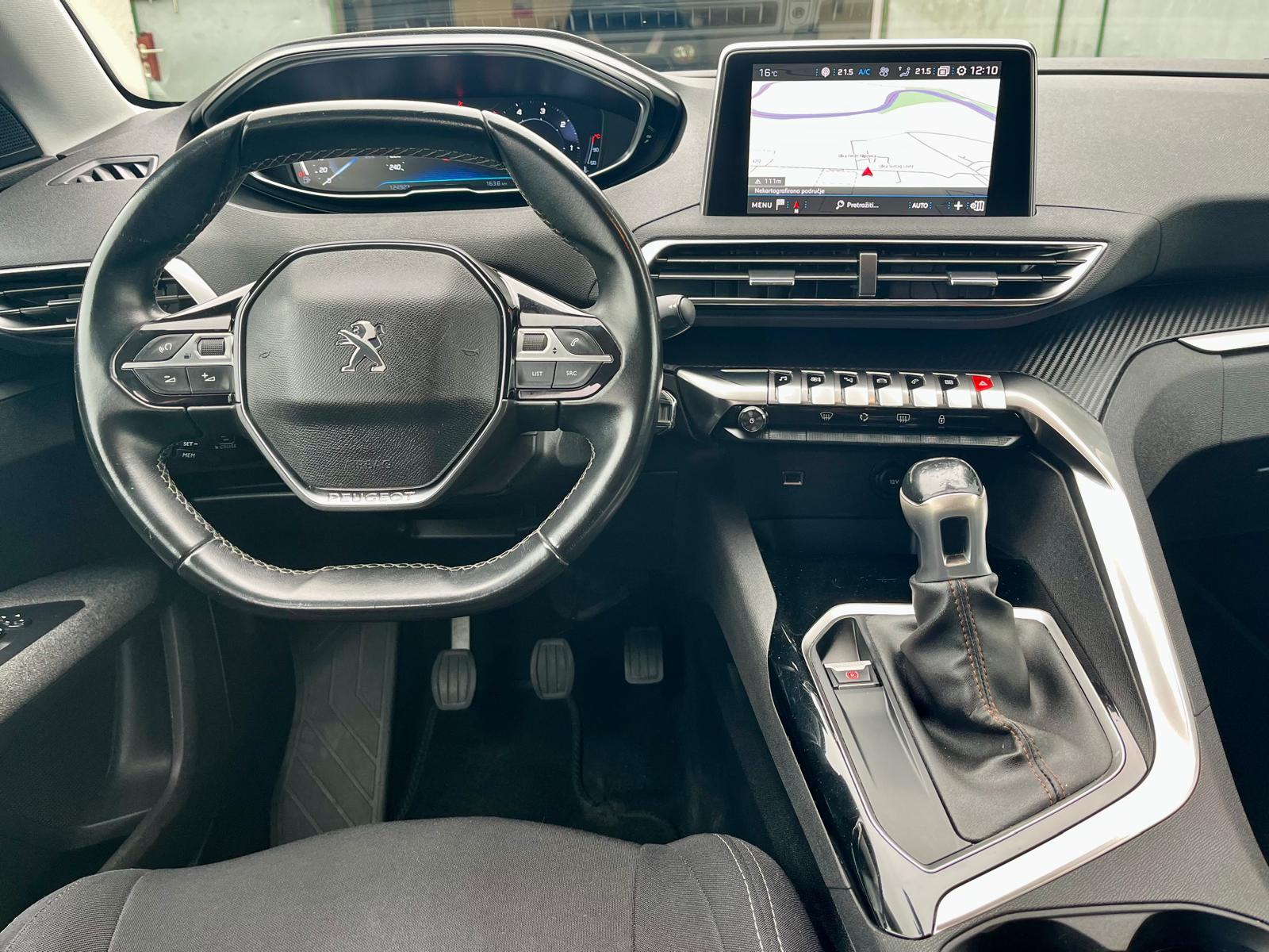 Peugeot 5008 1.5 BlueHDi 7 sjedala 1. vlasnik HR auto servisna, fotografija 9