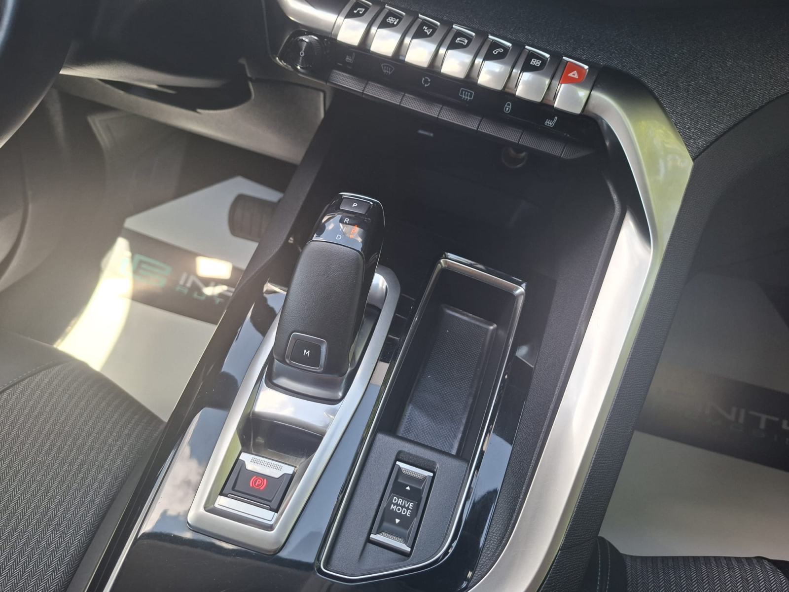 Peugeot 5008 1,5 HDI LEASING BEZ UČEŠĆA, 7 SJEDALA, AUTOMAT, VIRTUAL, fotografija 15