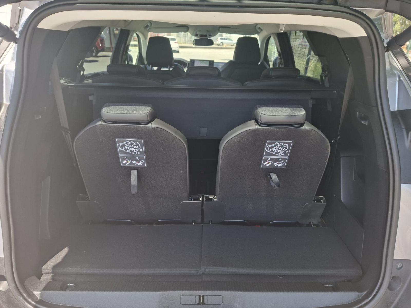 Peugeot 5008 1,5 HDI LEASING BEZ UČEŠĆA, 7 SJEDALA, AUTOMAT, VIRTUAL, fotografija 17