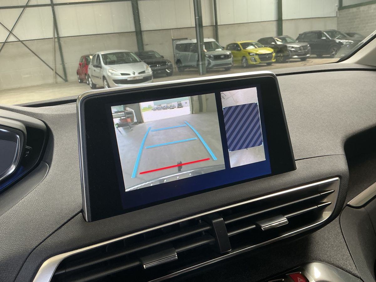 Peugeot 5008 1,5 BlueHDI ALLURE, 7 SJEDALA, NAVI, PANORAMA, KUKA, fotografija 8