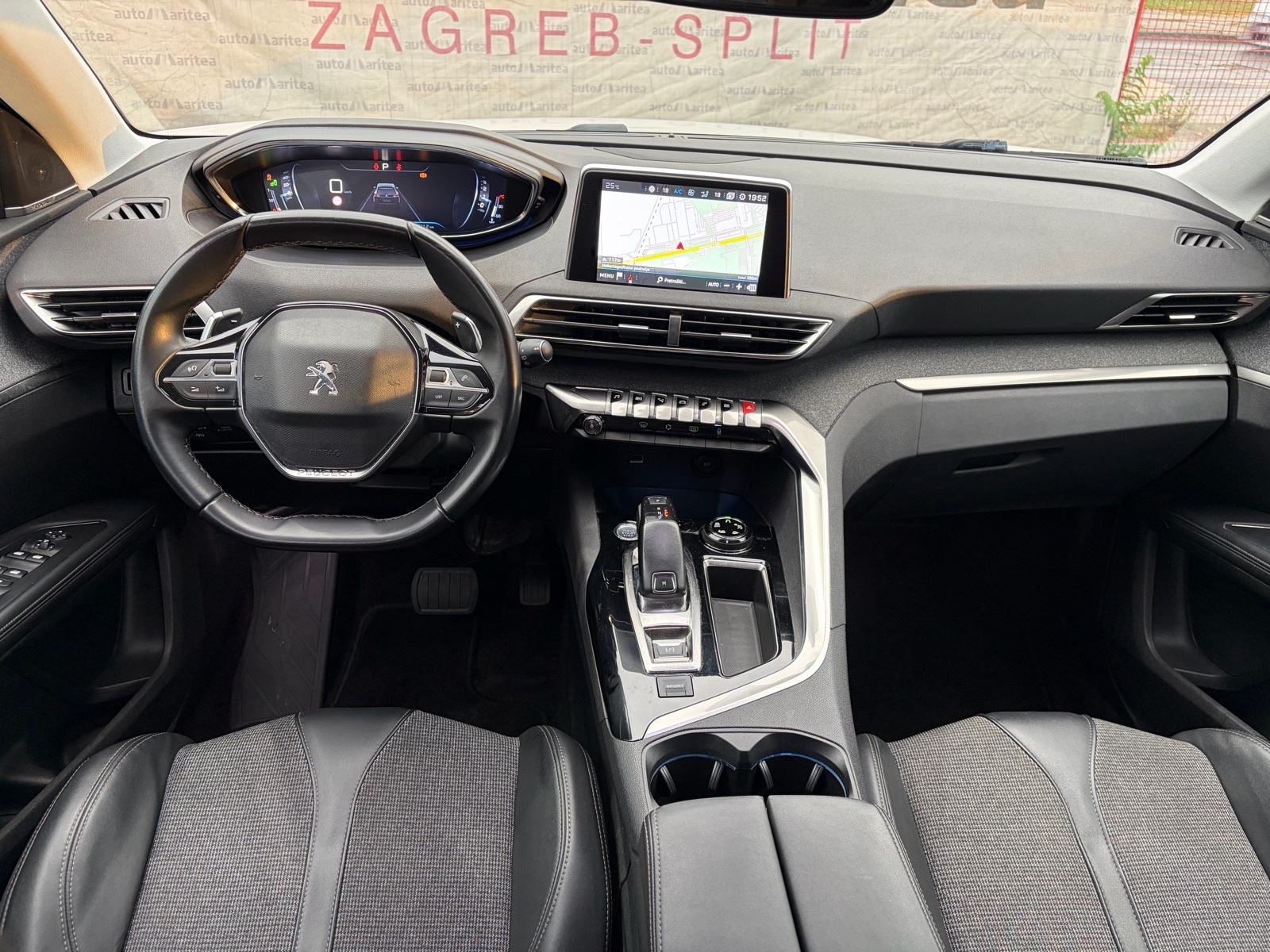 Peugeot 5008 1.5 BlueHDI Allure 7 Sjedala, Virtual, Navigacija, ACC,18, fotografija 9