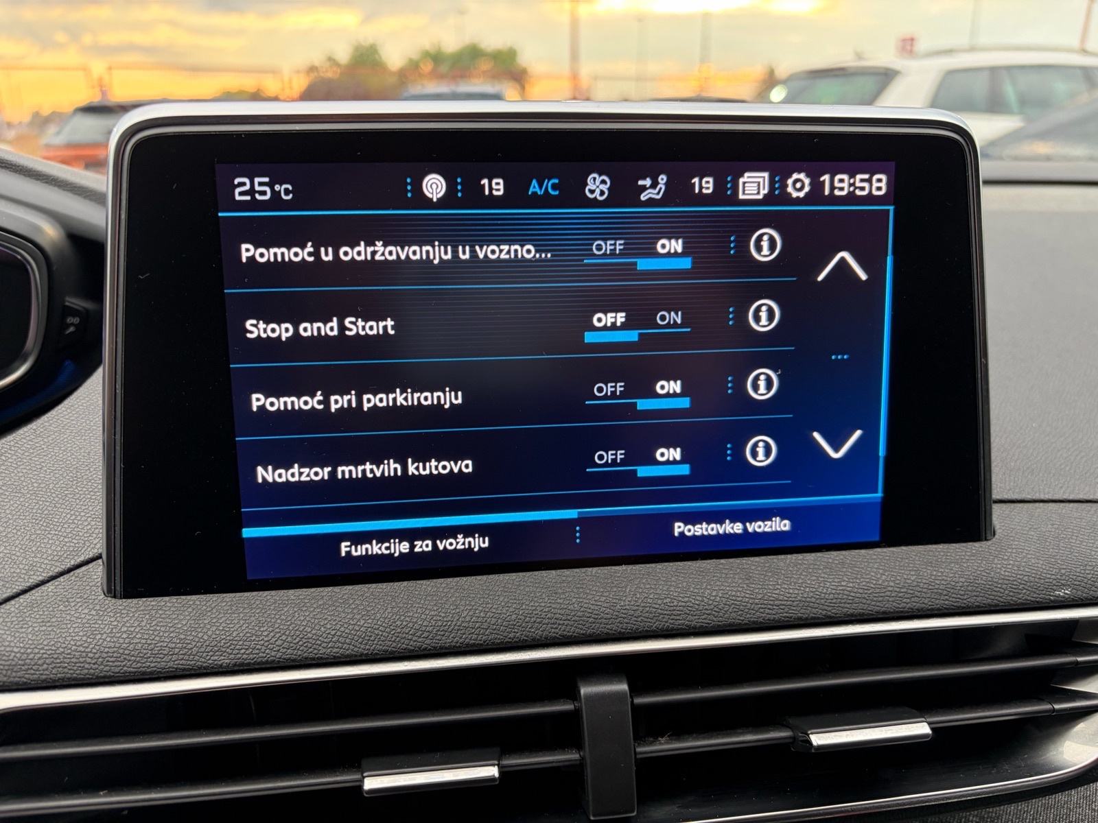 Peugeot 5008 1.5 BlueHDI Allure 7 Sjedala, Virtual, Navigacija, ACC,18, fotografija 20
