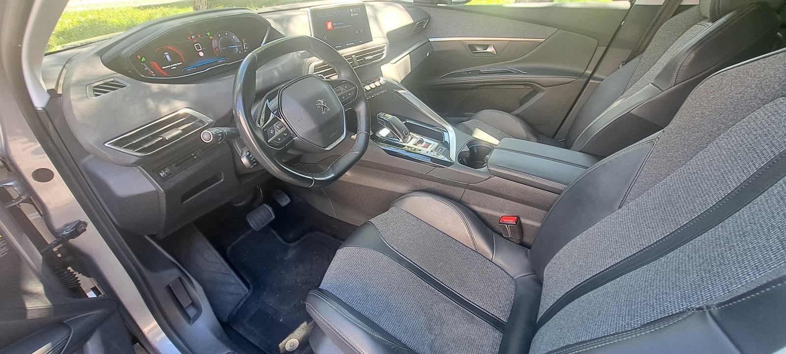 Peugeot 5008 1,5 BlueHDI automatik.Reg do 07/2027, fotografija 5