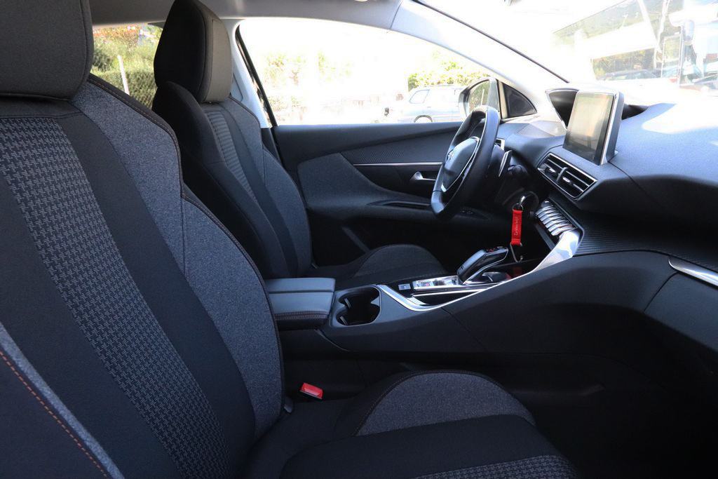 Peugeot 5008 1,5 BlueHDI automatik, fotografija 6