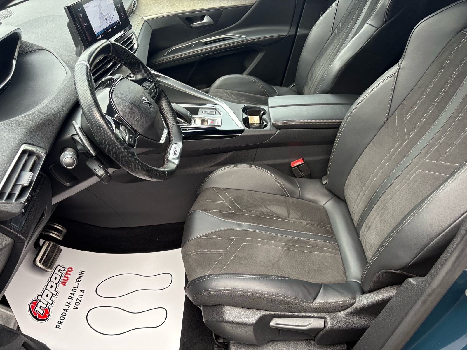 Peugeot 5008 1,5 HDI GT-Line 7 SJEDALA - AUTOMATIK - LEASING RATA 327€, fotografija 11