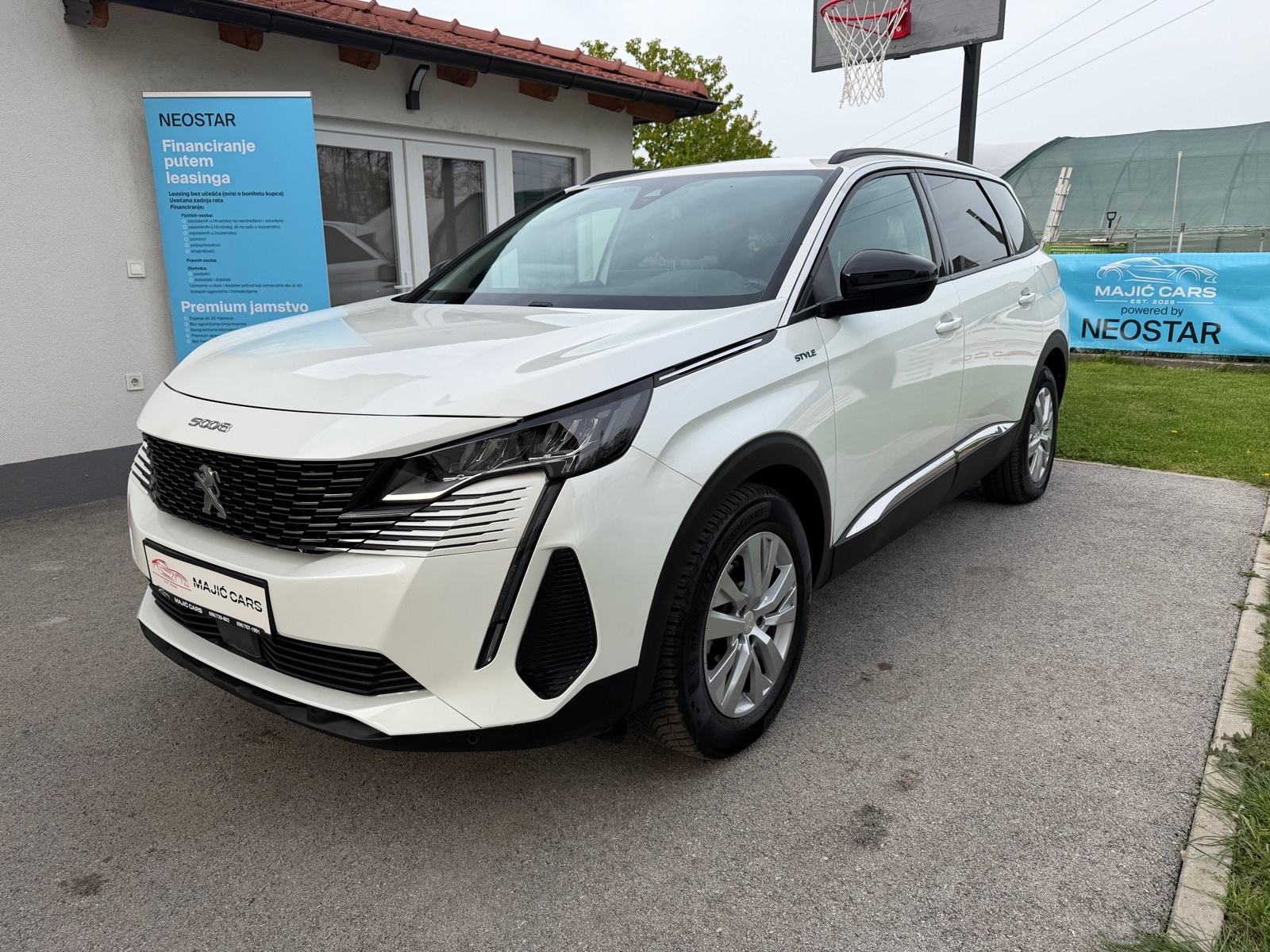 Peugeot 5008 1,5 blueHDI STYLE, 7 sjedala,VIRTUAL, fotografija 2