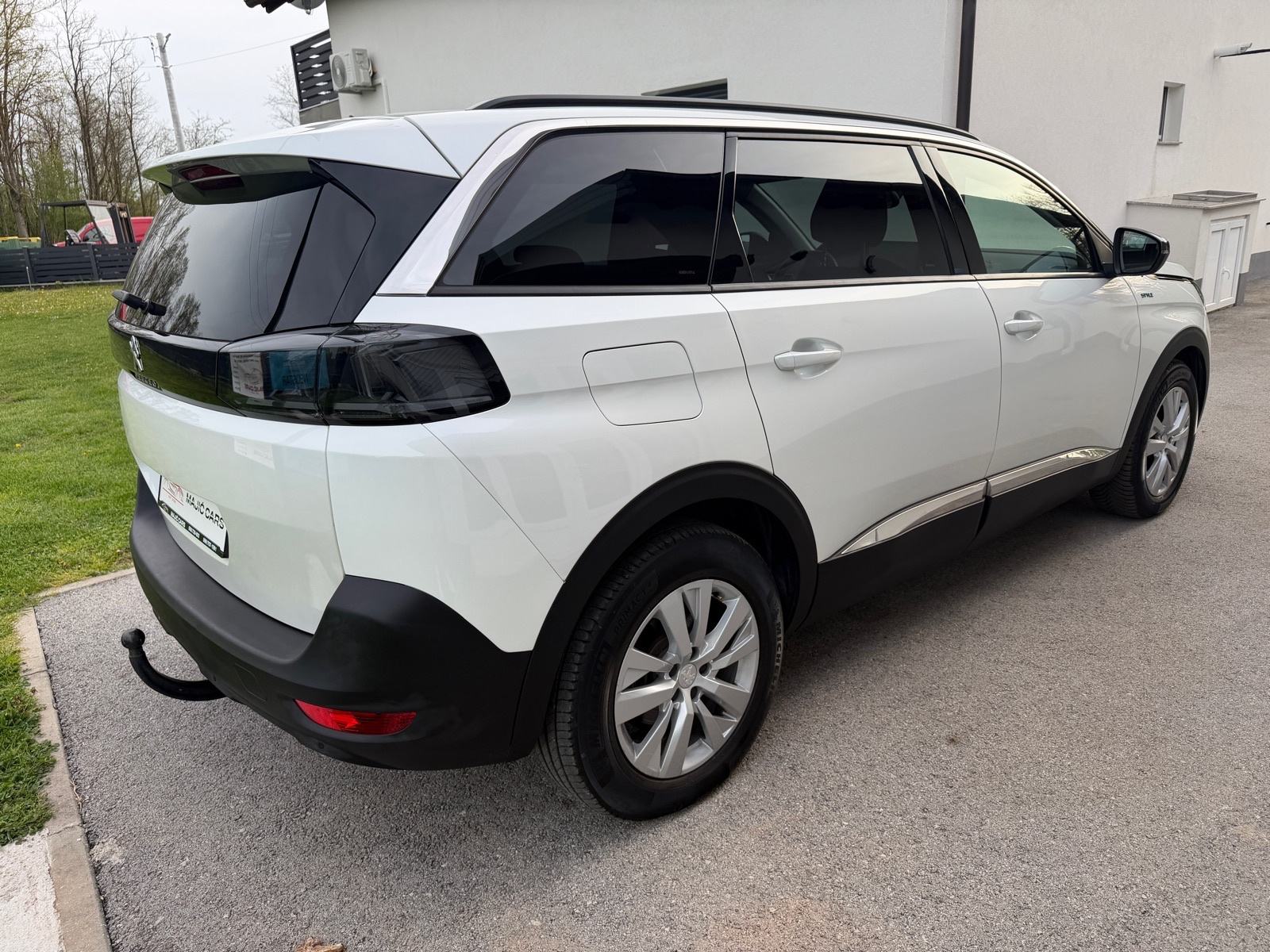 Peugeot 5008 1,5 blueHDI STYLE, 7 sjedala,VIRTUAL, fotografija 4