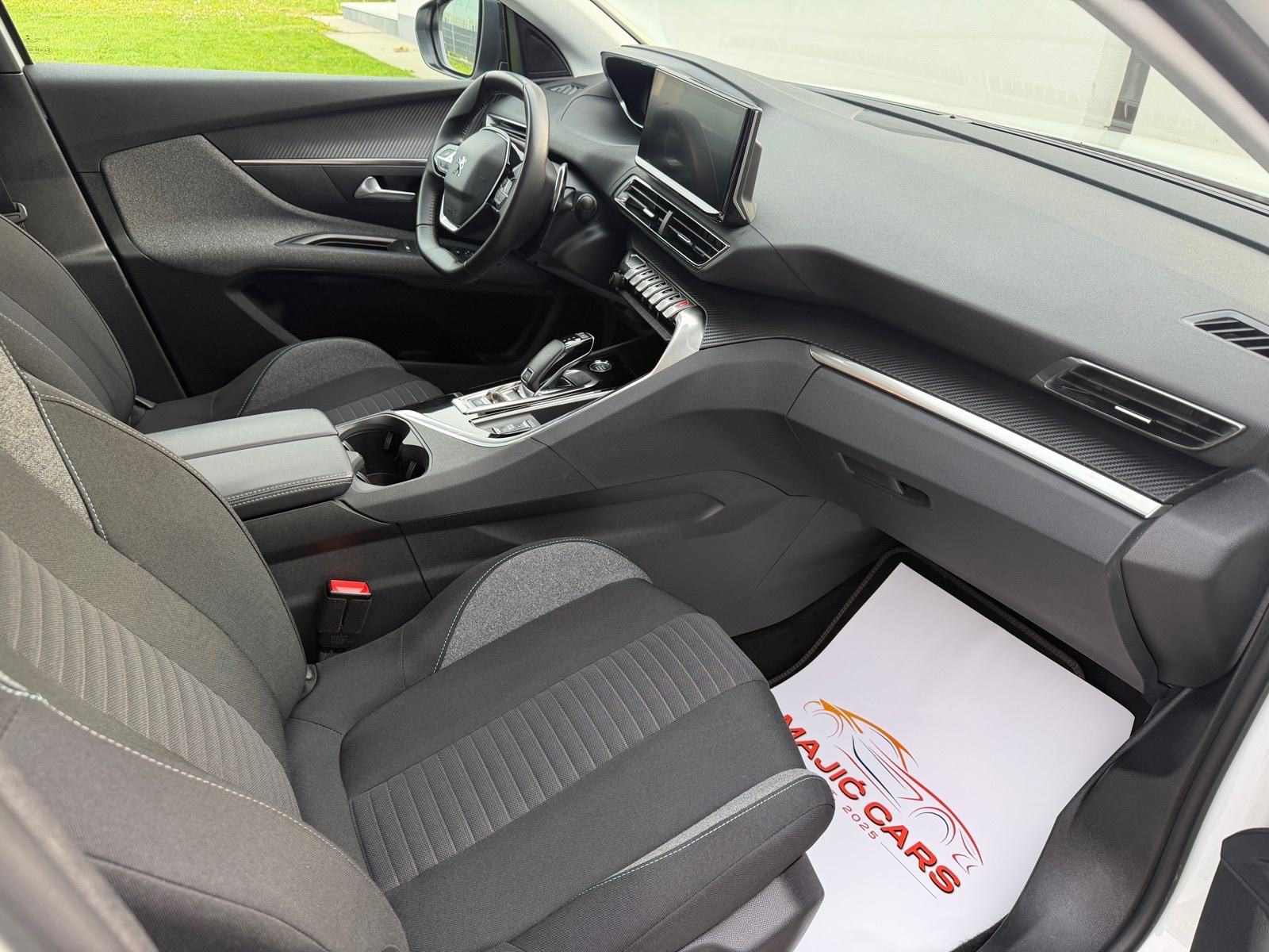 Peugeot 5008 1,5 blueHDI STYLE, 7 sjedala,VIRTUAL, fotografija 9