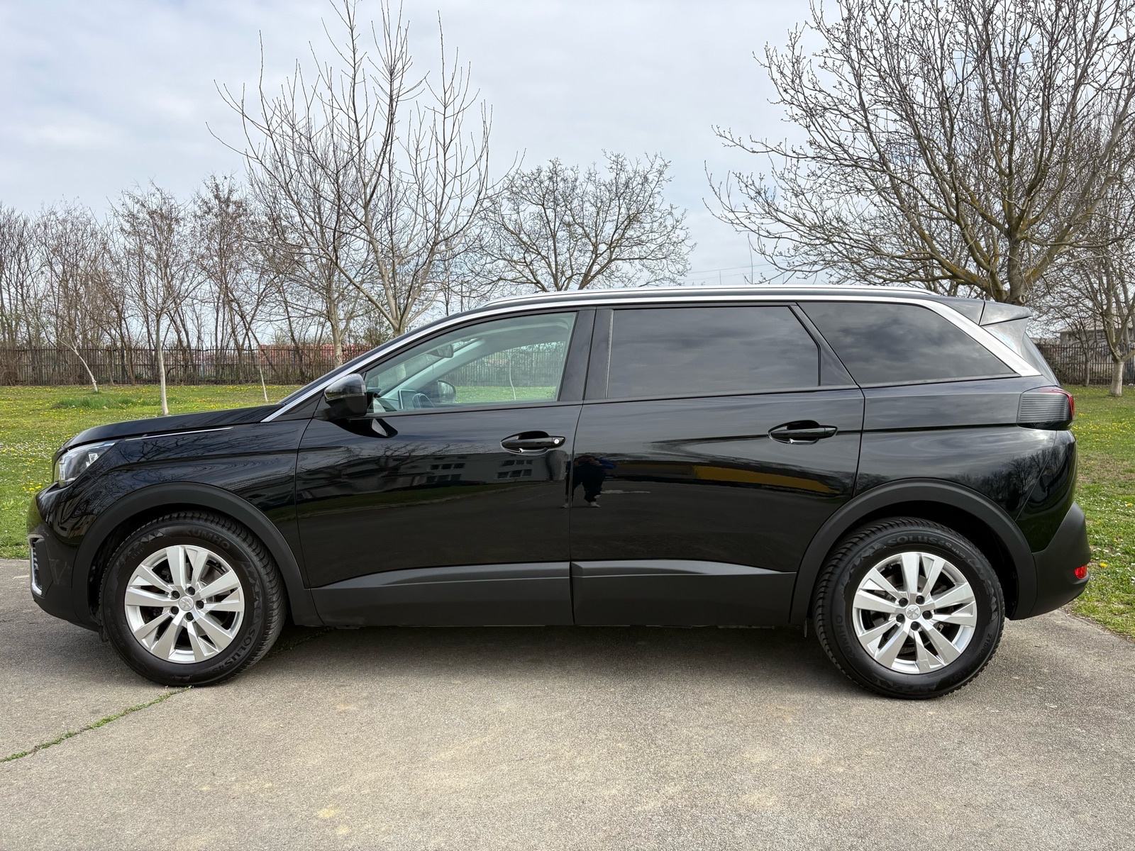 Peugeot 5008 1,5 HDI Active, fotografija 2