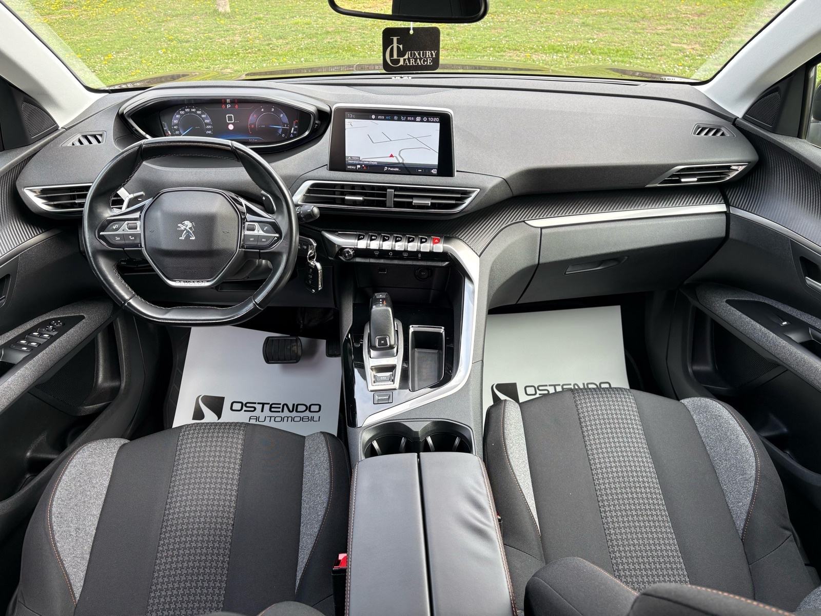 Peugeot 5008 1,5 HDI Active, fotografija 12
