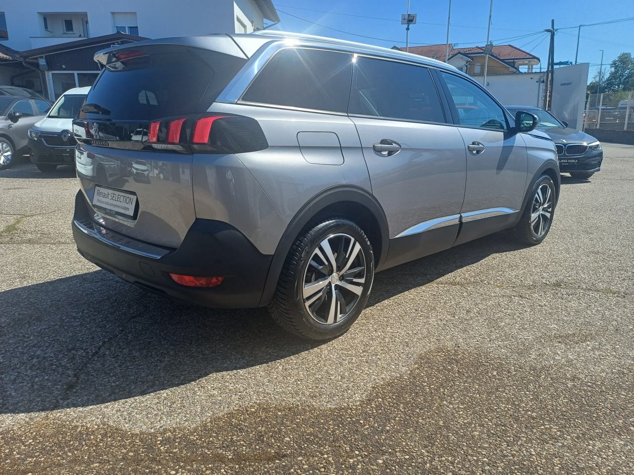 Peugeot 5008 1,6 BlueHDI 120 KS, ALLURE Aut., 7 SJEDALA,, fotografija 5