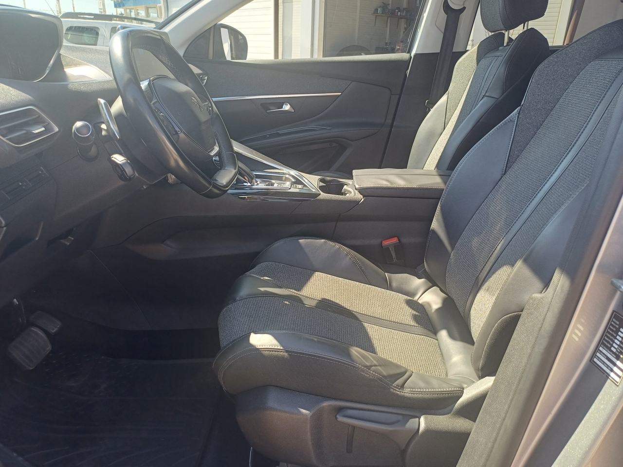Peugeot 5008 1,6 BlueHDI 120 KS, ALLURE Aut., 7 SJEDALA,, fotografija 11