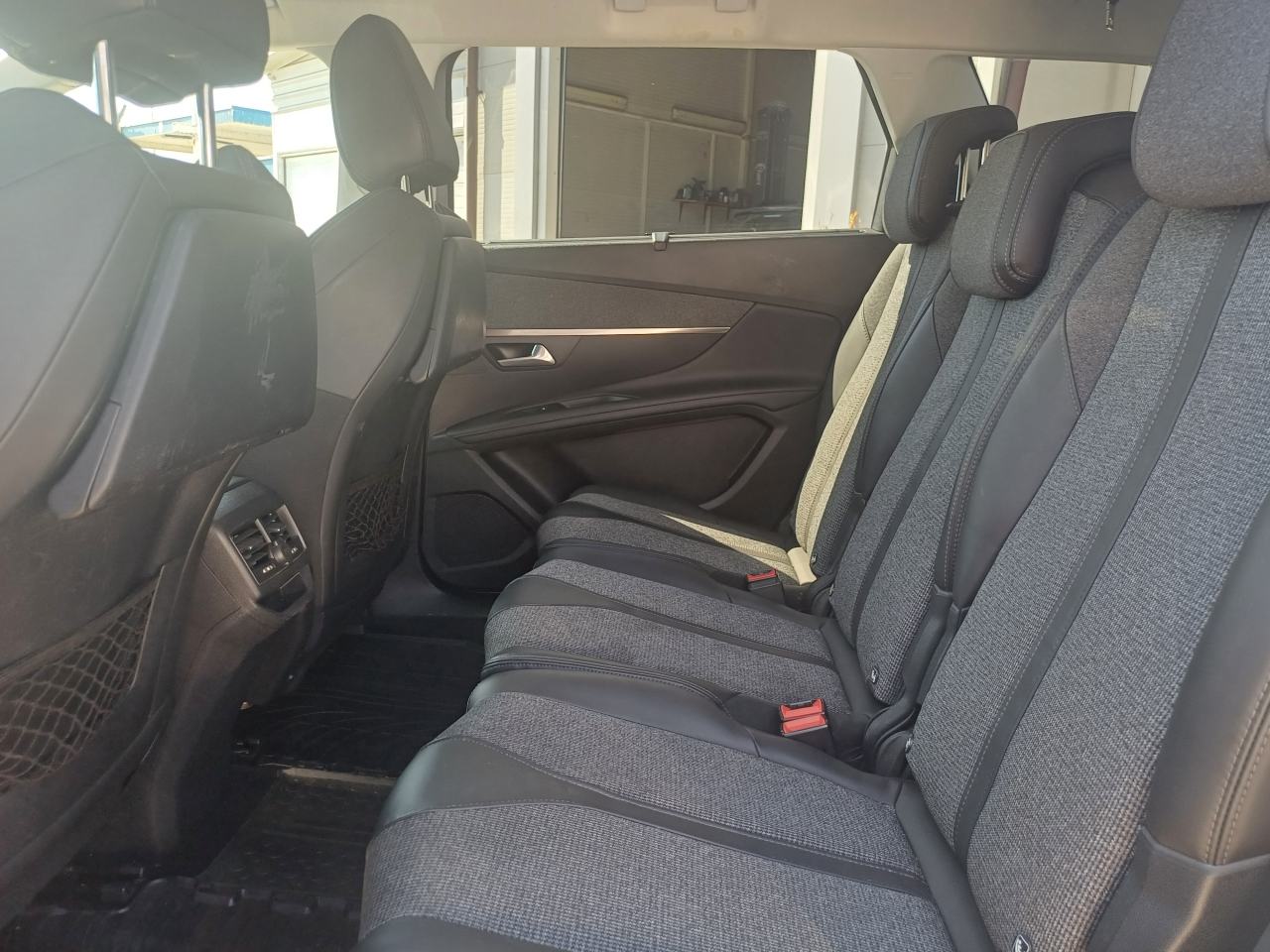 Peugeot 5008 1,6 BlueHDI 120 KS, ALLURE Aut., 7 SJEDALA,, fotografija 14