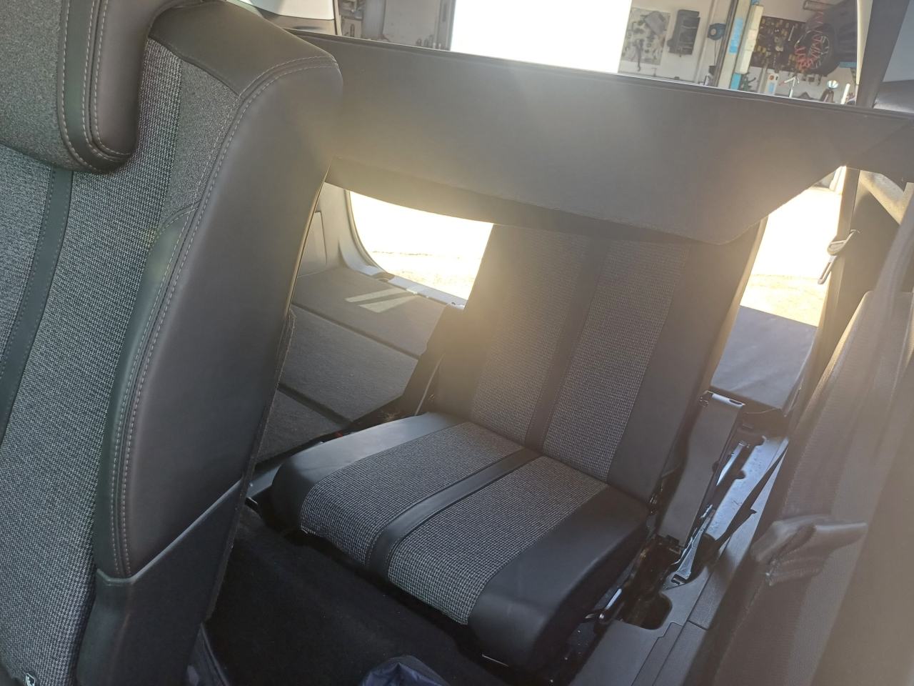 Peugeot 5008 1,6 BlueHDI 120 KS, ALLURE Aut., 7 SJEDALA,, fotografija 16