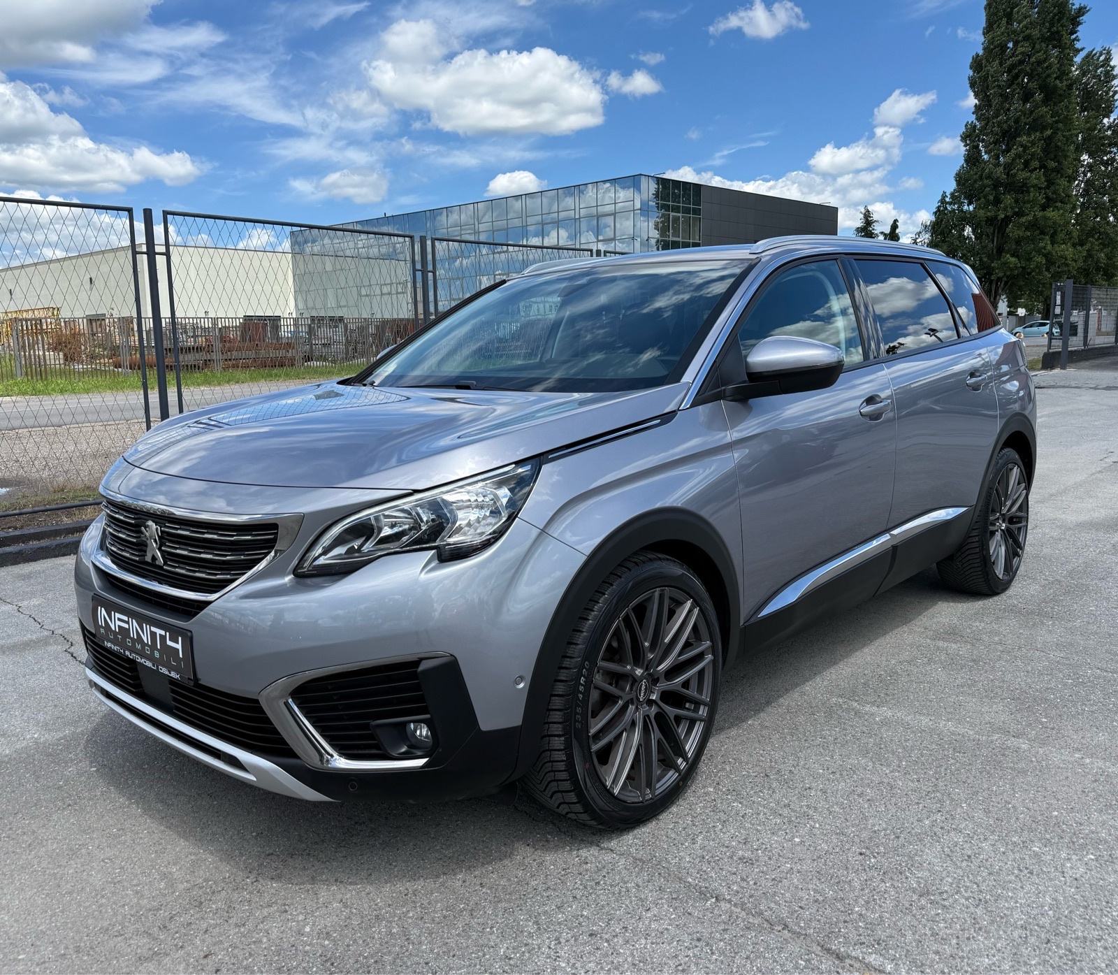 Peugeot 5008 1,6HDI Allure LEASING BEZ UČEŠĆA, 7 SJEDALA, AUTOMAT, fotografija 1