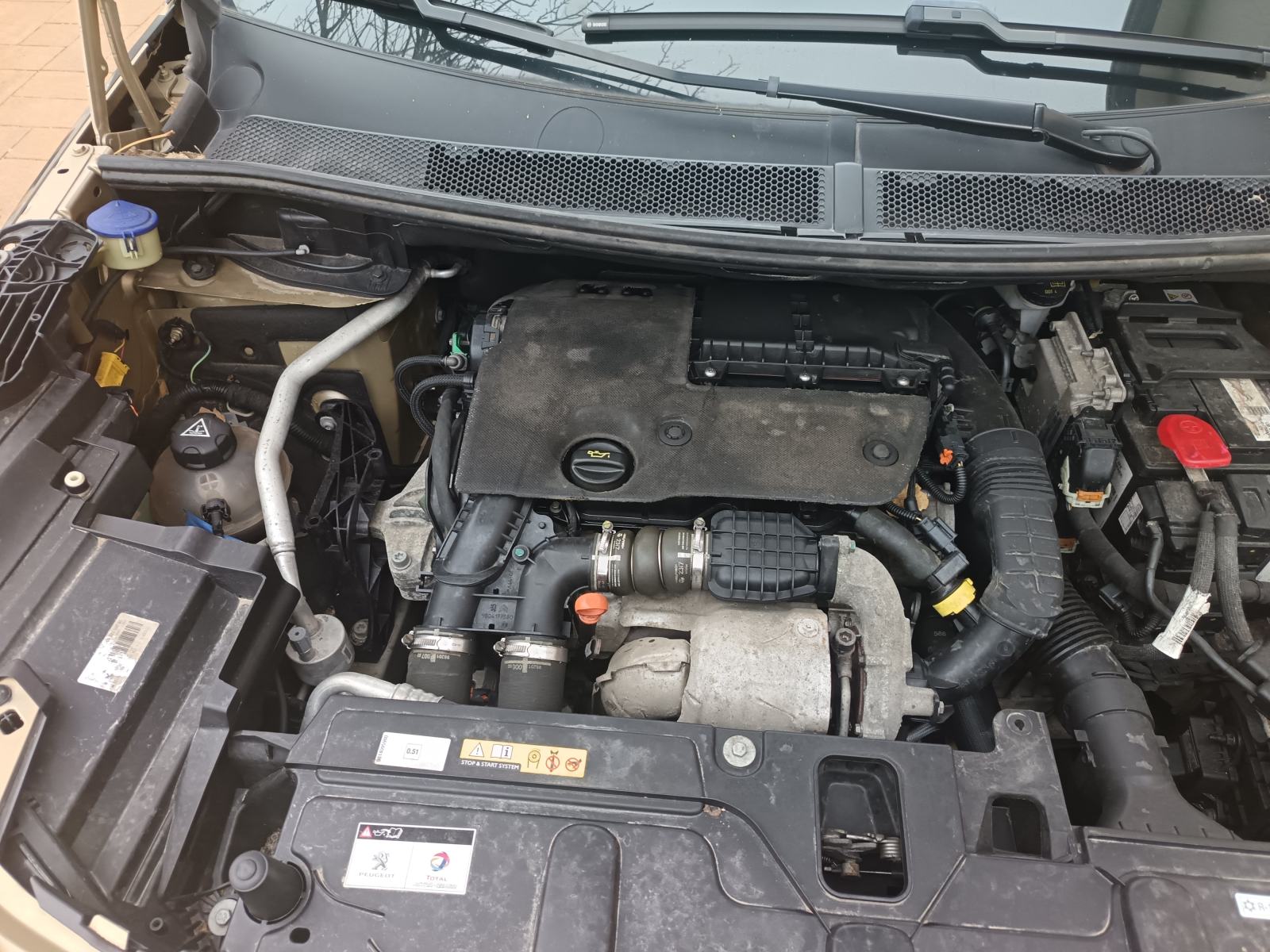 Peugeot 5008 1,6 BlueHDI, fotografija 7