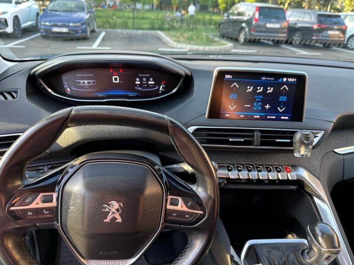 Peugeot 5008 1,6 BlueHDI, fotografija 4