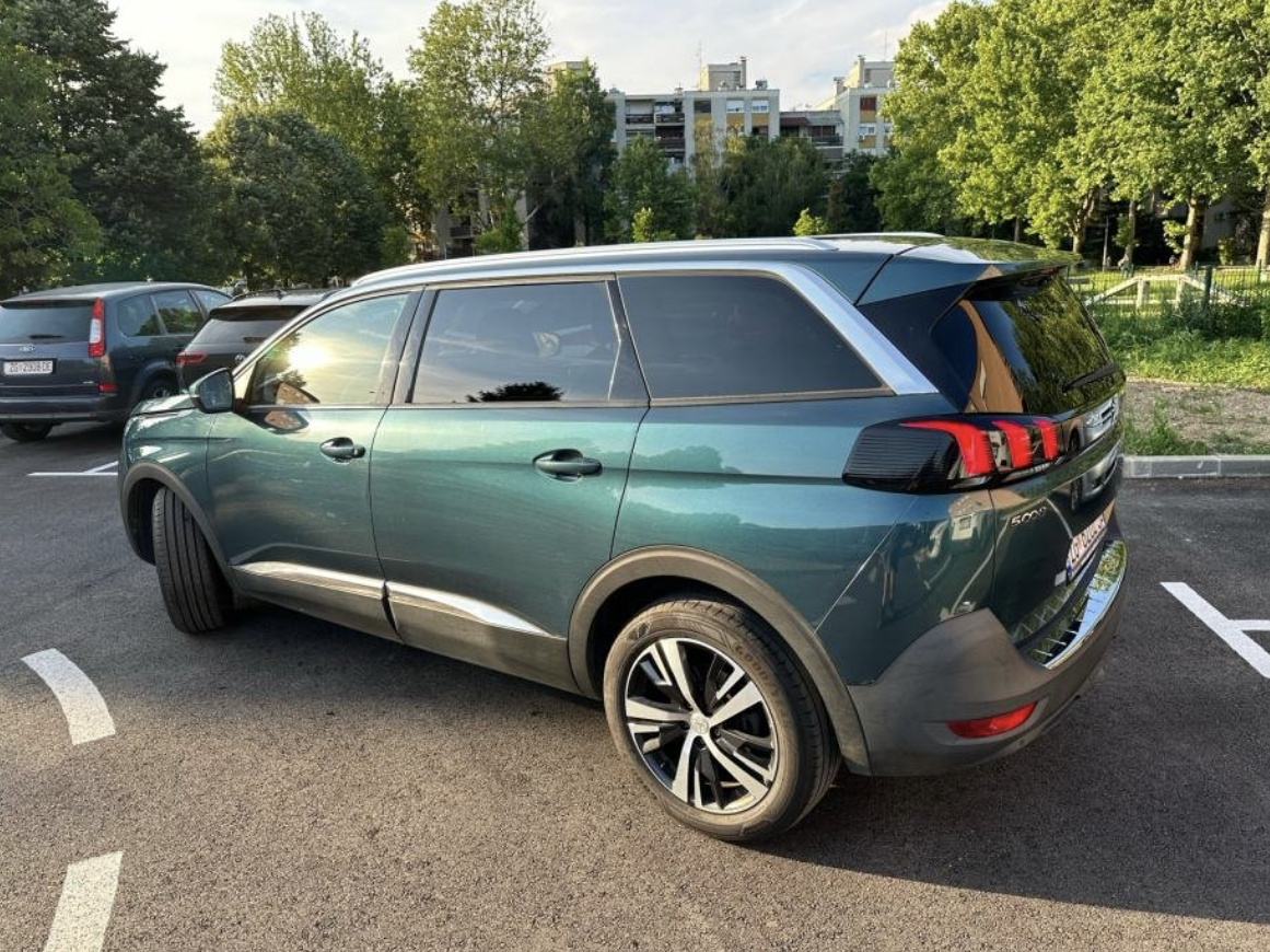 Peugeot 5008 1,6 BlueHDI, fotografija 10