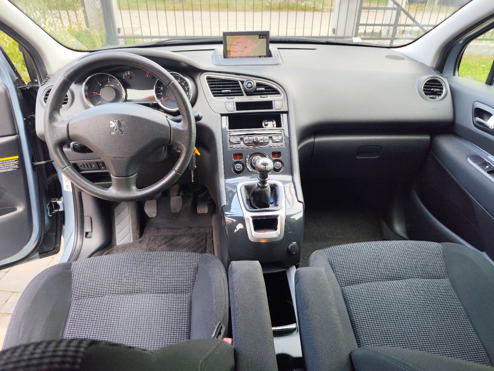 Peugeot 5008 1,6 HDi 2010g × Reg 6/27 × NAVI × KLIMA × PARK SENZORI, fotografija 8