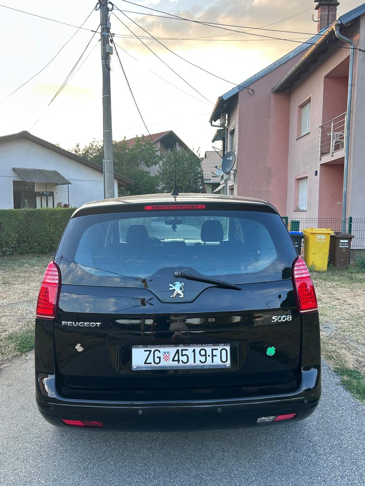 Peugeot 5008 1,6 HDi *AUTOMATIC* 7 Sjedala, fotografija 4