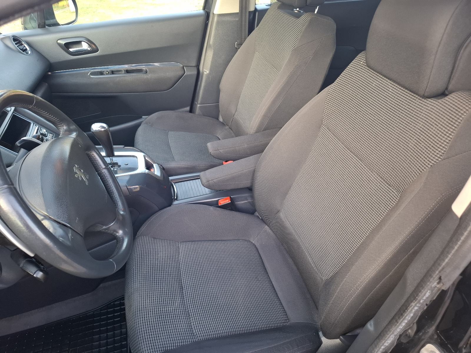 Peugeot 5008 1,6 HDi *AUTOMATIC* 7 Sjedala, fotografija 14