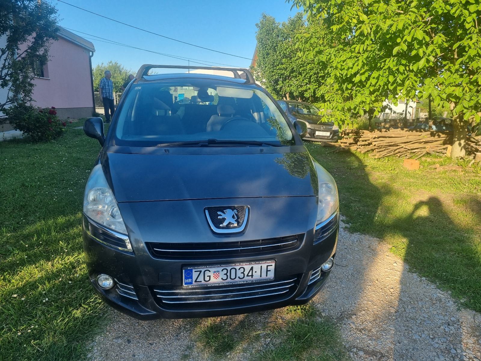 Peugeot 5008 1,6 HDi, 7 sjedala, reg. 06.2027., fotografija 3