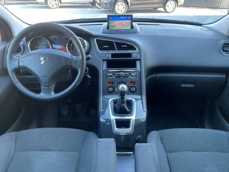 Peugeot 5008 1,6 HDi *S & Style* Reg do 01/2027* Servisna + računi*, fotografija 14