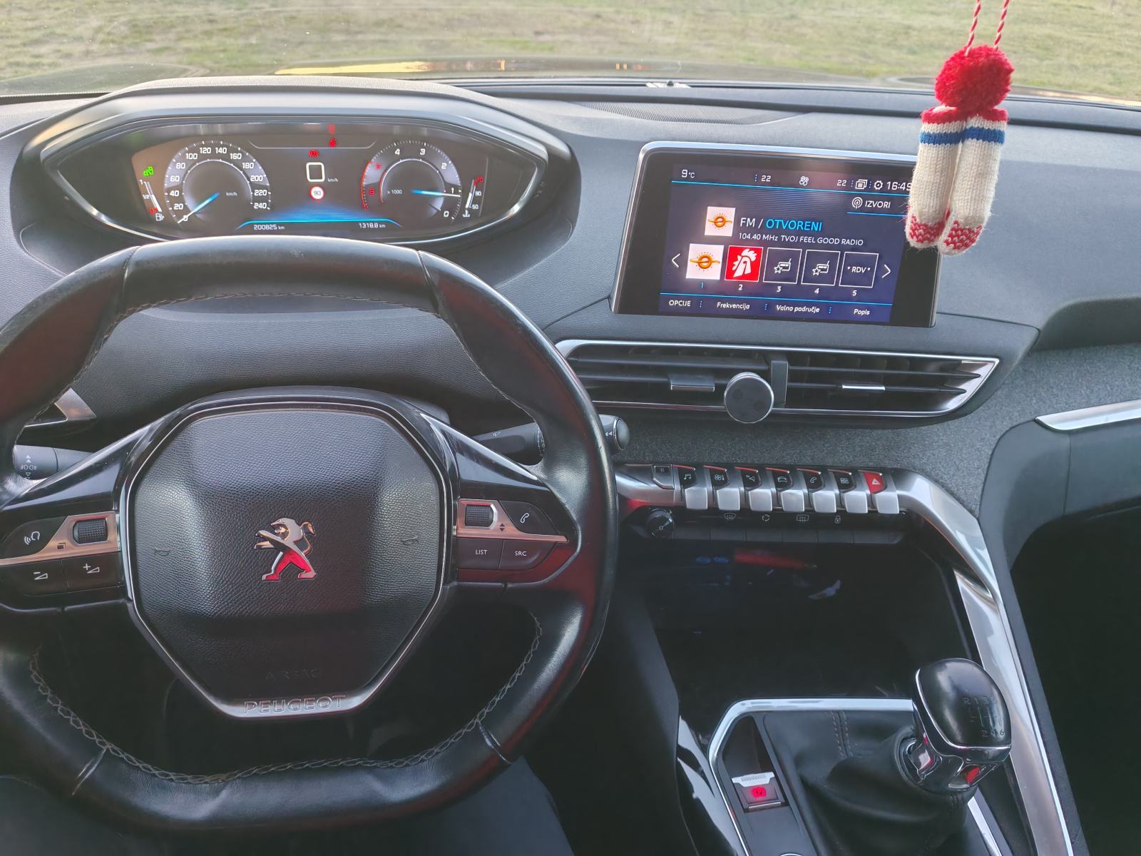 Peugeot 5008 2.0 BlueHDI 150ks Allure - 7 sjedala - regan godinu dana, fotografija 8