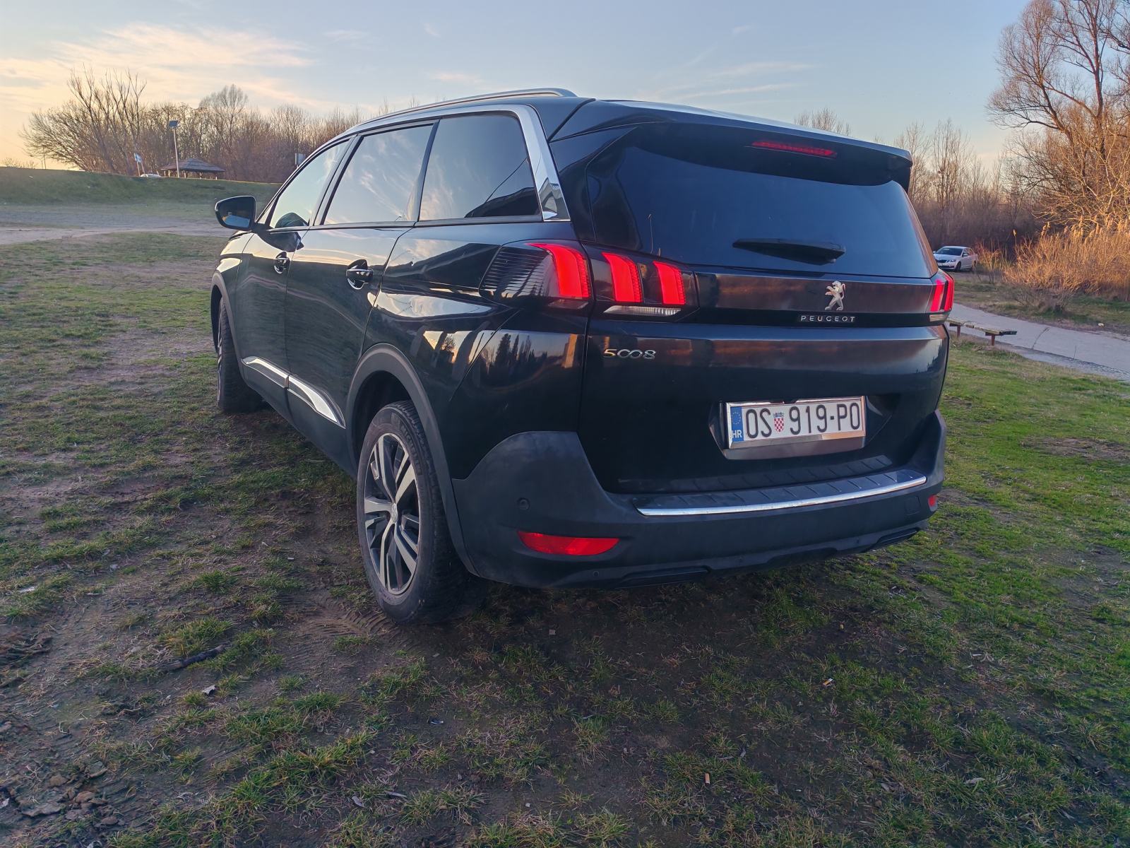 Peugeot 5008 2.0 BlueHDI 150ks Allure - 7 sjedala - regan godinu dana, fotografija 5