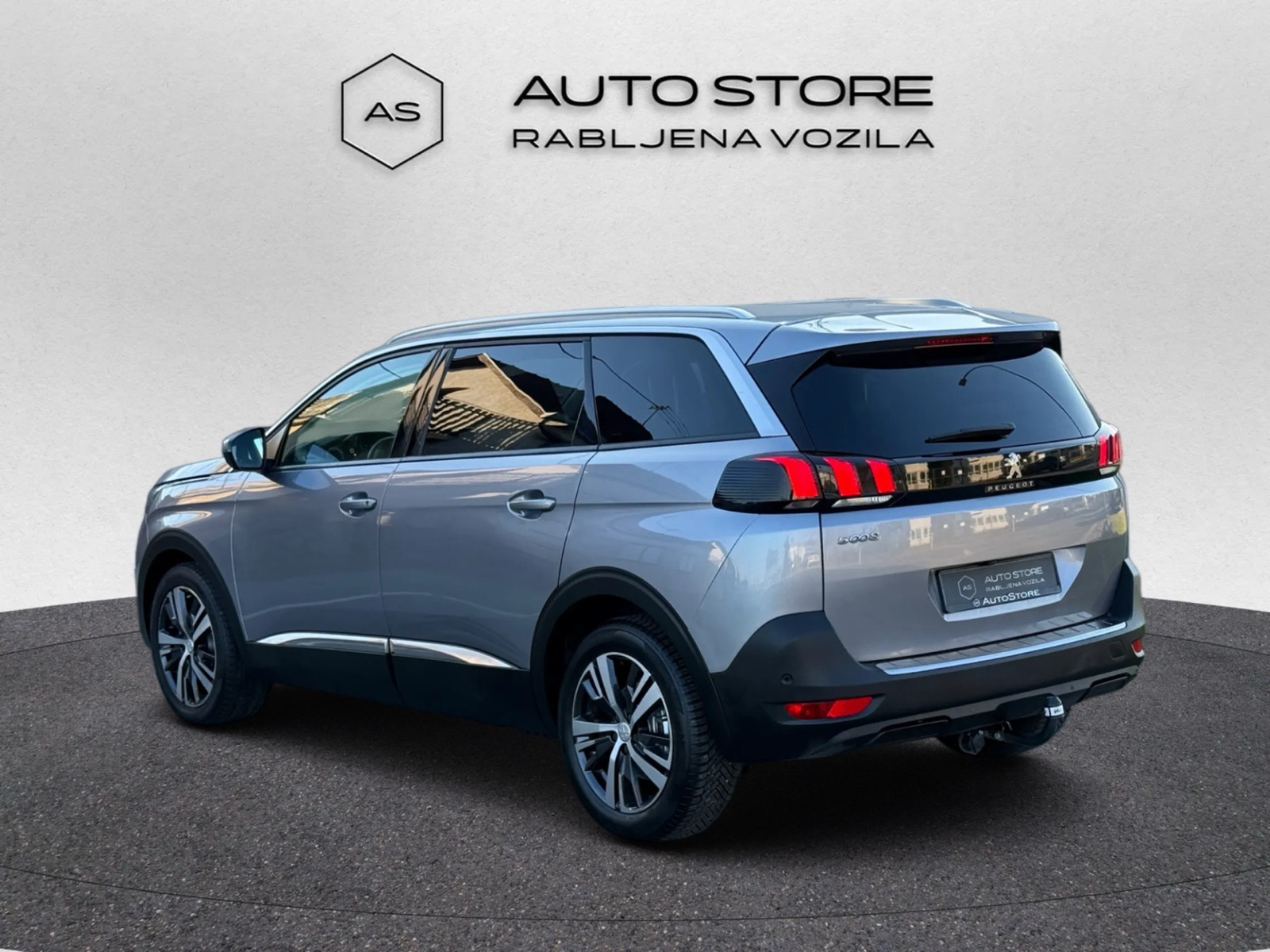 Peugeot 5008 2,0 BlueHDI Allure 7 sj. | ⭐️ JAMSTVO 24 MJ. | LED, KUKA, fotografija 3