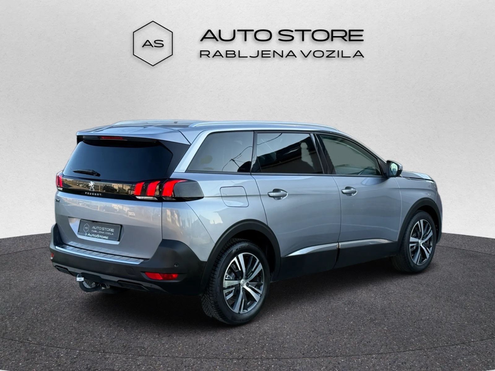 Peugeot 5008 2,0 BlueHDI Allure 7 sj. | ⭐️ JAMSTVO 24 MJ. | LED, KUKA, fotografija 5