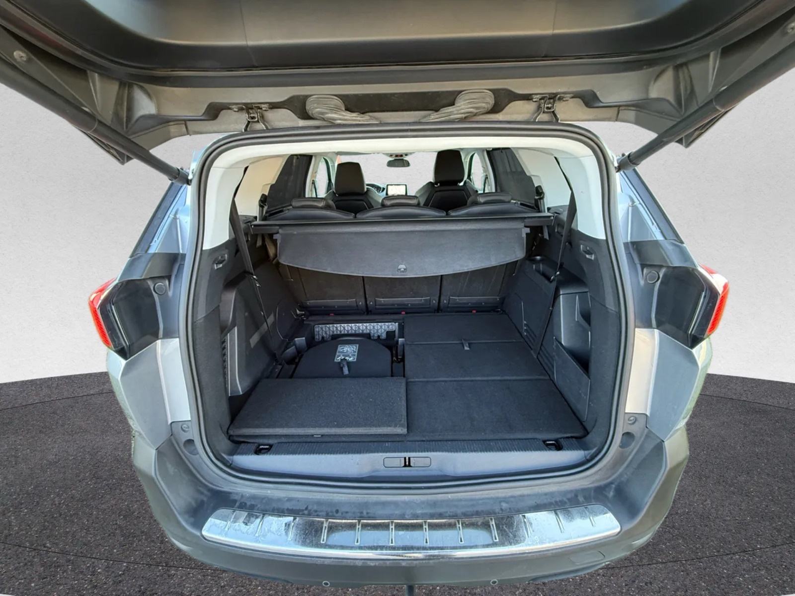 Peugeot 5008 2,0 BlueHDI Allure 7 sj. | ⭐️ JAMSTVO 24 MJ. | LED, KUKA, fotografija 15