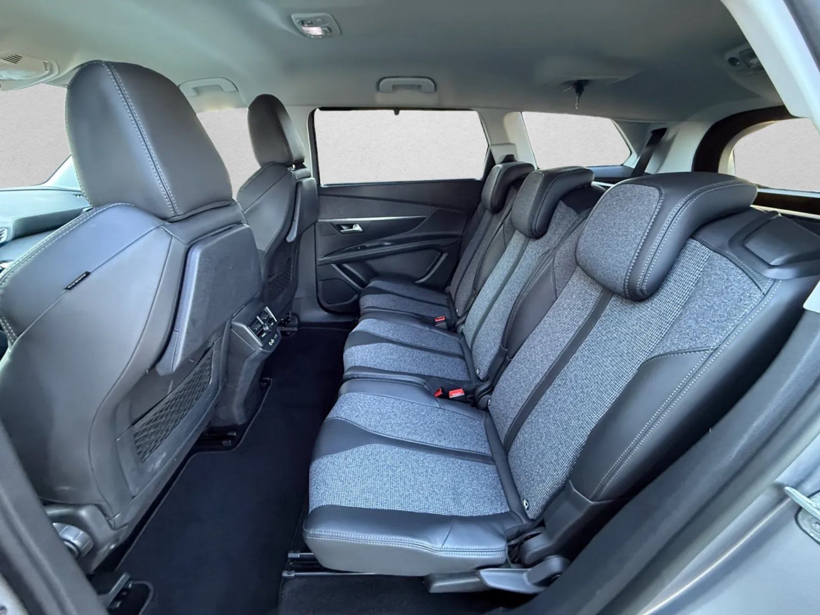 Peugeot 5008 2,0 BlueHDI Allure 7 sj. | ⭐️ JAMSTVO 24 MJ. | LED, KUKA, fotografija 16