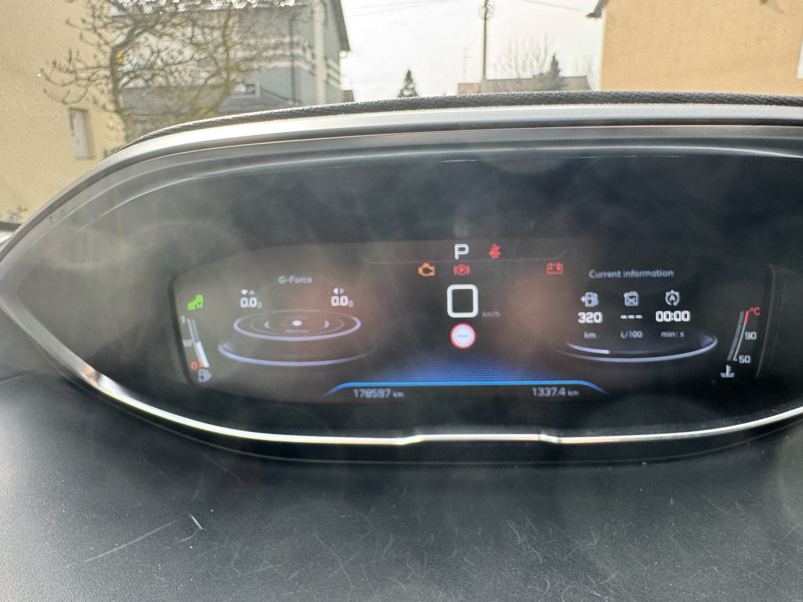 Peugeot 5008 2,0 BlueHDI, 180 KS, ETA 8, 7 Sjedalo, Panorama, 360 Cam, fotografija 4
