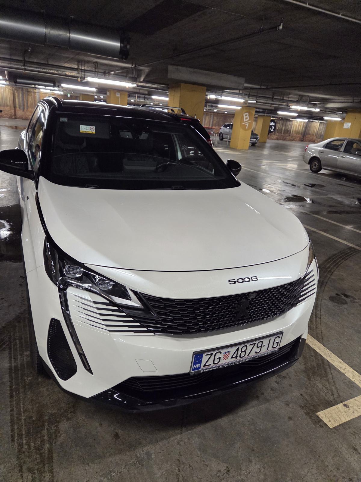 Peugeot 5008 2,0 BlueHDI, fotografija 3