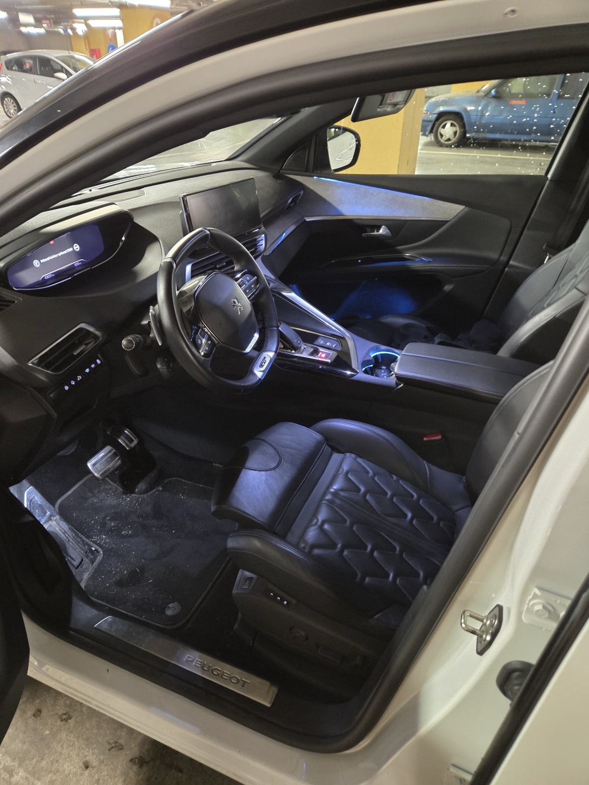Peugeot 5008 2,0 BlueHDI, fotografija 7