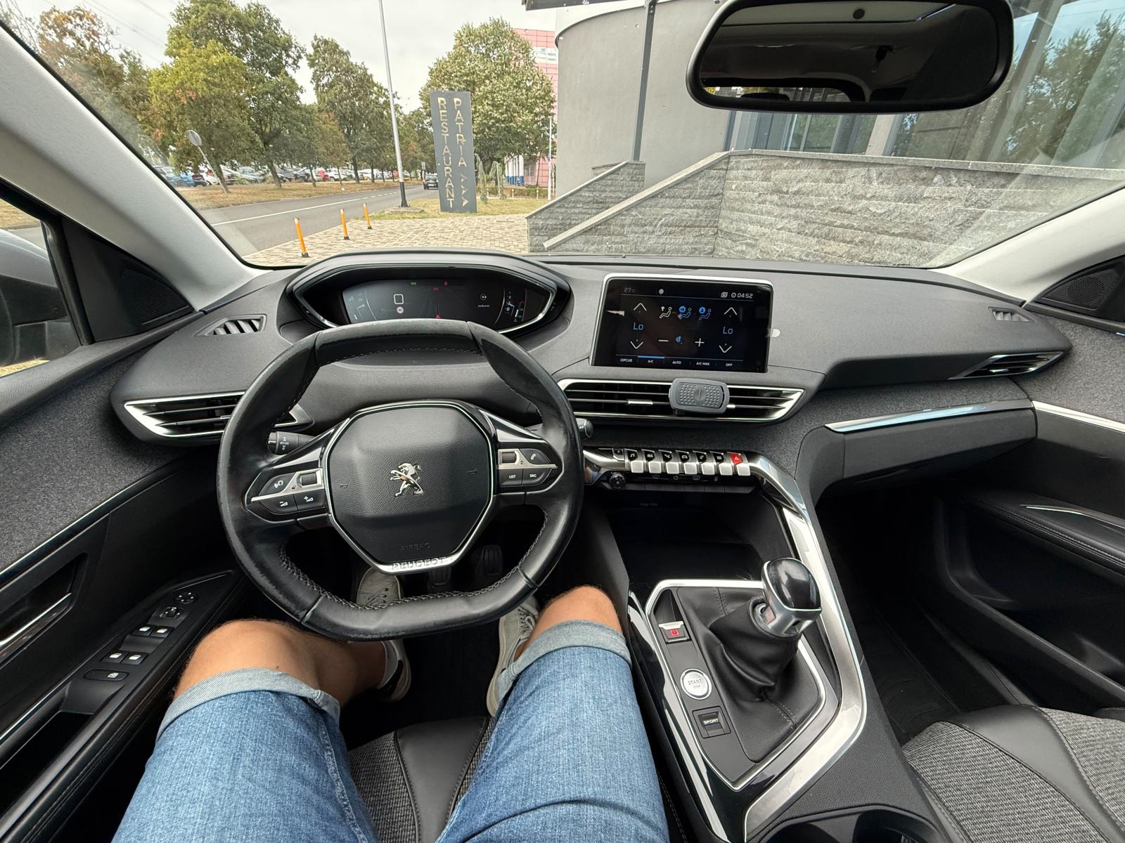 Peugeot 5008 2,0 d - 7 SJEDALA - PANORAMA - FULL OPREMA - PRILIKA !!!!, fotografija 15