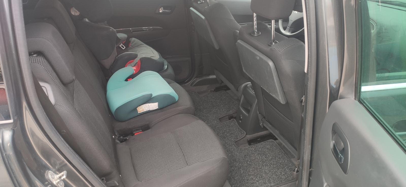 Peugeot 5008 2,0 HDi, HR auto, fotografija 10