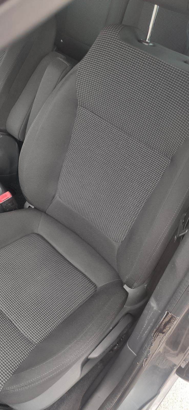 Peugeot 5008 2,0 HDi, HR auto, fotografija 9