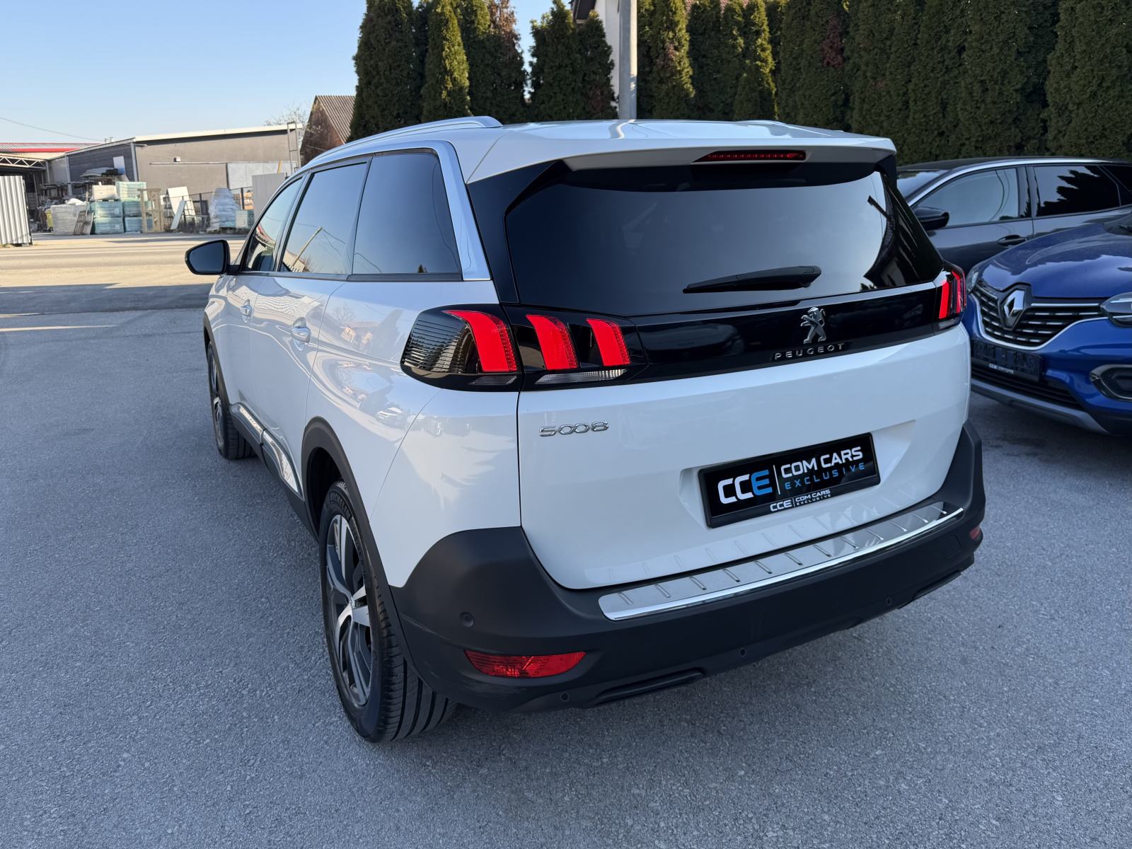 PEUGEOT 5008 ALLURE BUSINESS 1,5 BLUEHDI 06/2023 SERVISNA, fotografija 4