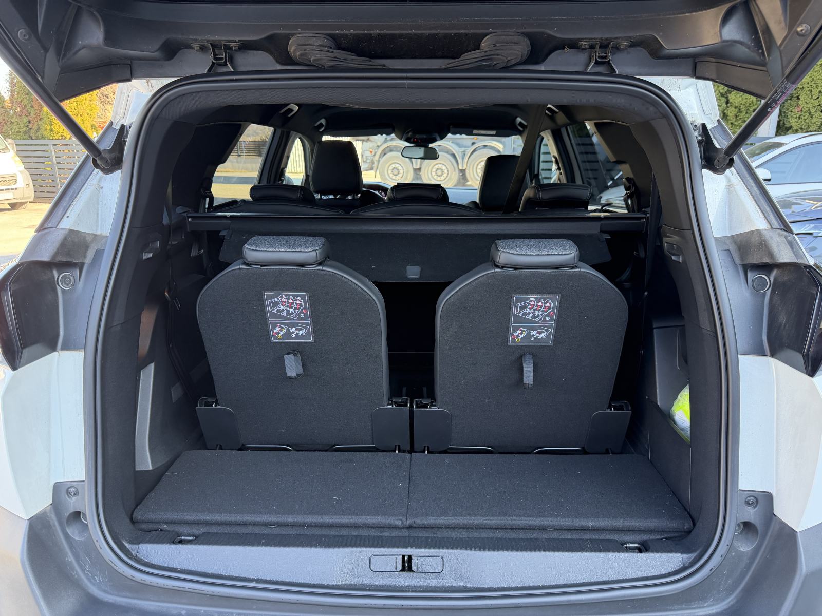 PEUGEOT 5008 ALLURE BUSINESS 1,5 BLUEHDI 06/2023 SERVISNA, fotografija 7