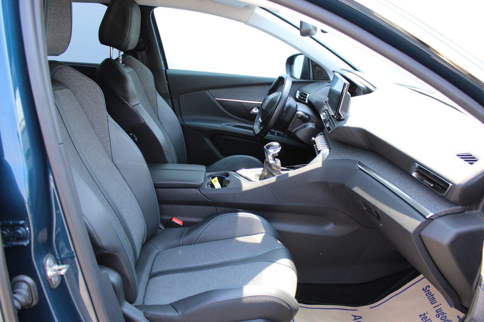 Peugeot 5008 Allure Pack *7 SJEDALA*, fotografija 12